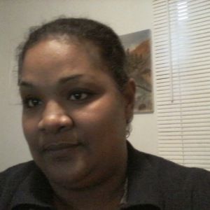 Meet your Posher, Adrianne